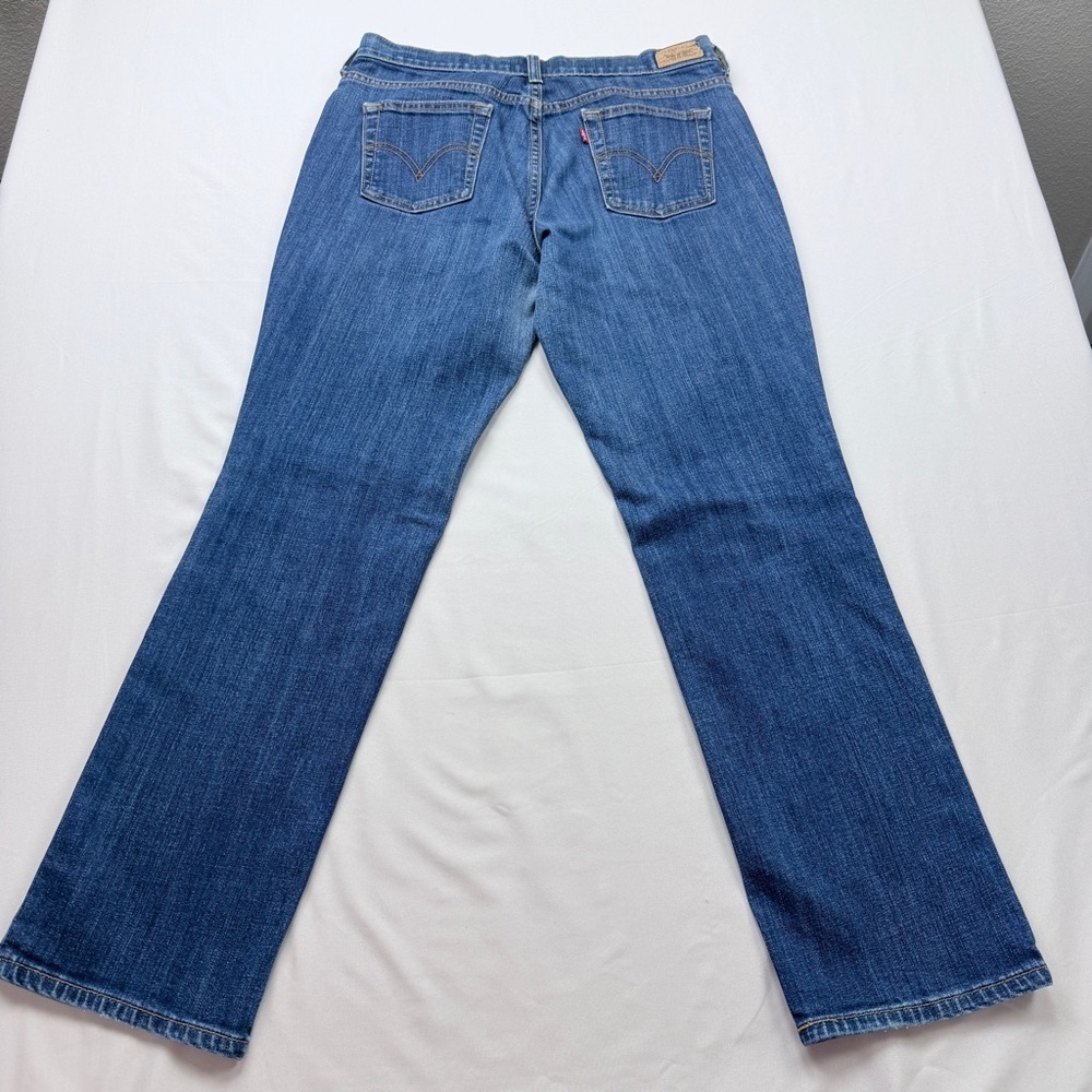 Levi's Women's Blue Boot-Cut Jeans - Picture 2 of 7
